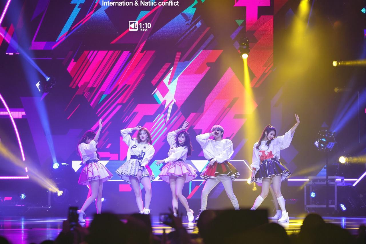 偶像团体内部风云